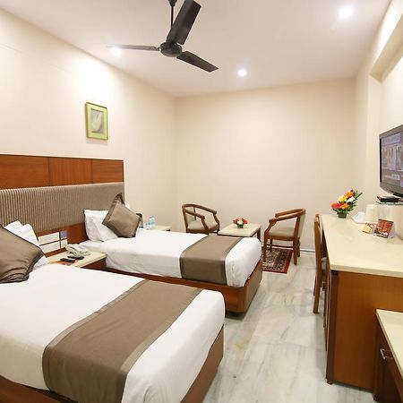 Daspalla Executive Court Visakhapatnam Exteriör bild
